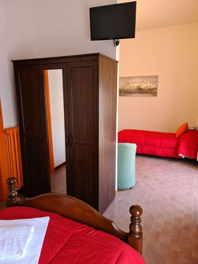Villa Terzaghi Gorla Minore Zewnętrze zdjęcie